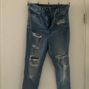 Light Wash Barely Worn American Eagle Jeans Size 6 Next Level Stretch